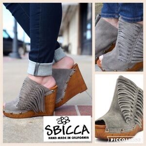 SBICCA Anthropologie Pitch Wedge Mules Heel Size 10 Women's Gray Suede Fringe